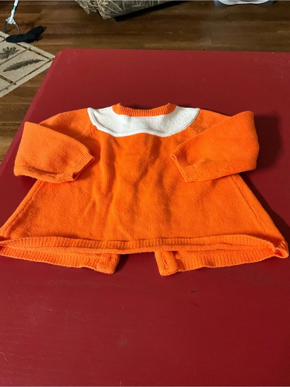 Gymboree 6/12 month pumpkin sweater
